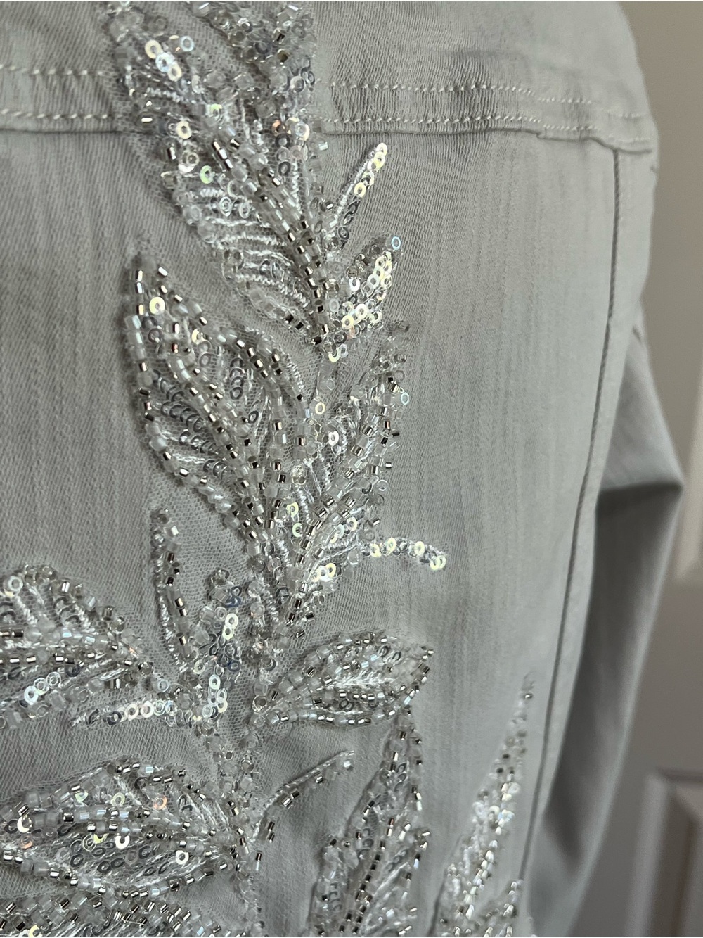 Kim Rogers Light Beige Denim Jacket with Beaded Leaf Embroidery - Picture 4 of 10